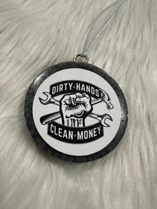 Dirty hands (black ice)