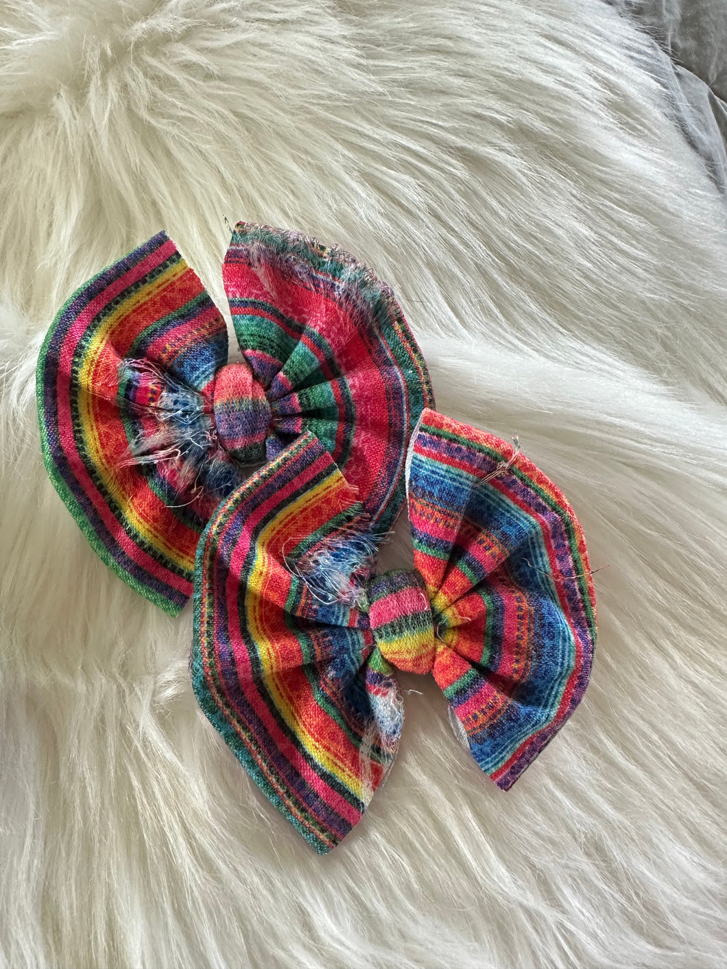 Serape pig tail