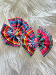 Serape pig tail